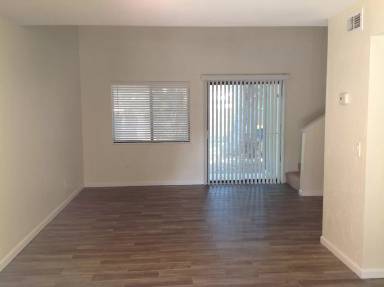 Main picture of 2909 Songbird Dr