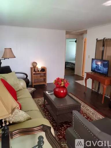 Main picture of 210 Caviller Ct