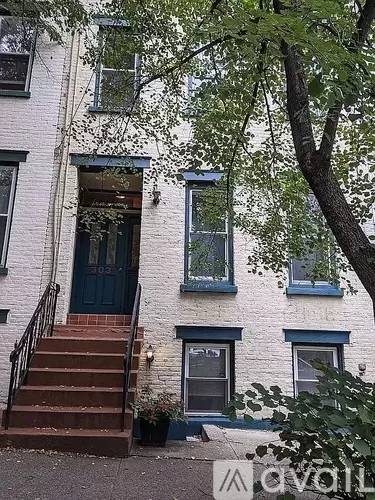 Main picture of 329 Hudson Ave