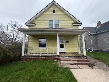 Main picture of 422 Studebaker St