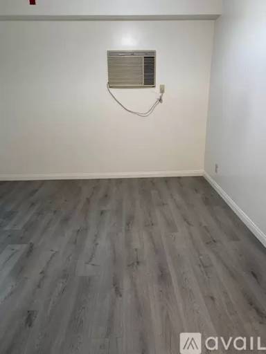 Main picture of 1000 E Alosta Ave