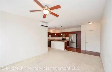 Main picture of Parkway Village at Kapolei