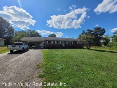 Main picture of 501 Old Westfield Rd