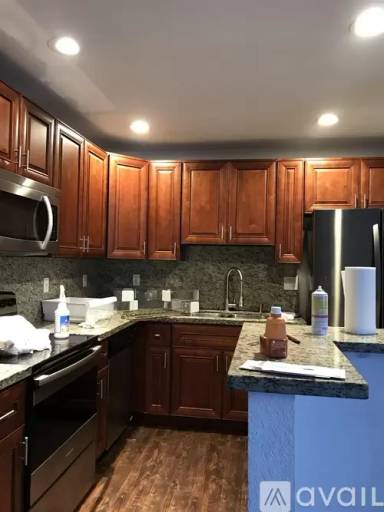 Main picture of 624 NW 16th Ave