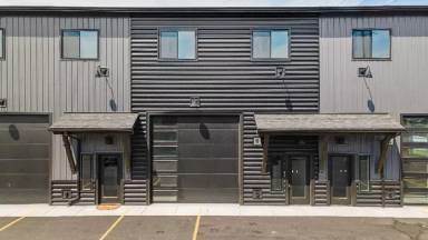Main picture of 205 Fletching Way