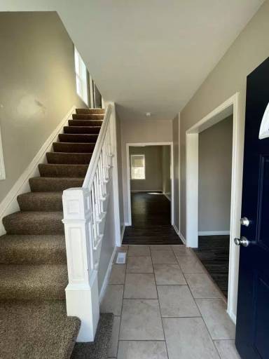 Main picture of 213 W 26th St