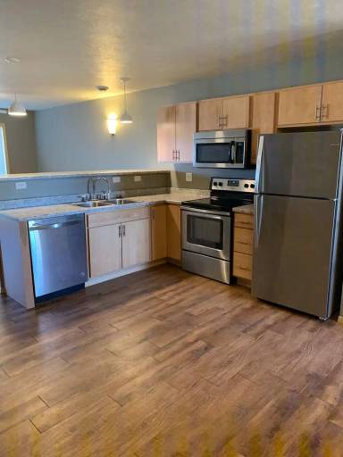 Main picture of 300 Haley Pl