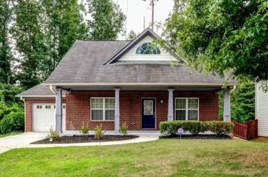 Main picture of 2725 Silver Hill Ter SE