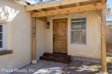 Main picture of 325 W Houghton St