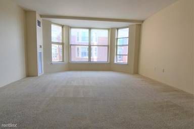Main picture of Landmark Square Apartments
