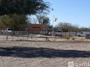 Main picture of 1629 E Calle San Angelo
