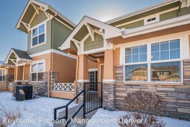 Main picture of 3632 S Perth Cir