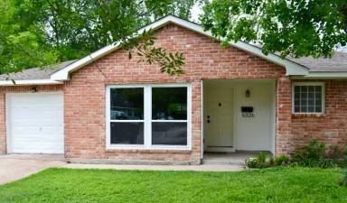 Main picture of 6326 Feldspar St