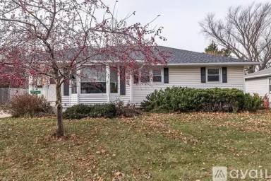 Main picture of 2309 Elton Hills Dr NW