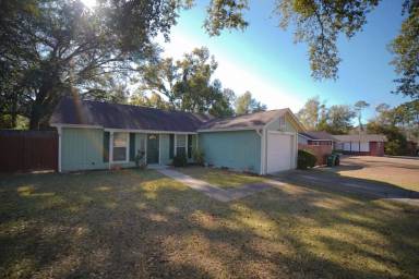Main picture of 8609 Kingston Ct