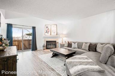 Main picture of 8374 S Everett Way