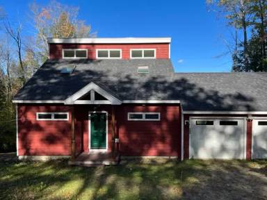 Main picture of 15 Weeping Birches Ln