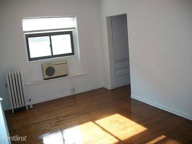 Main picture of Dayton Court Apartments