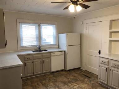 Main picture of 757 Maple Ave