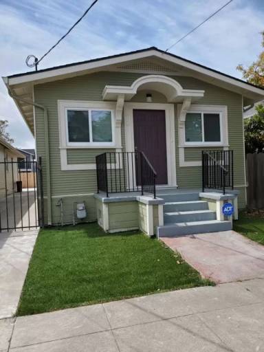 Main picture of 705 45th St