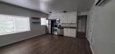 Main picture of 318 N Tower Ave
