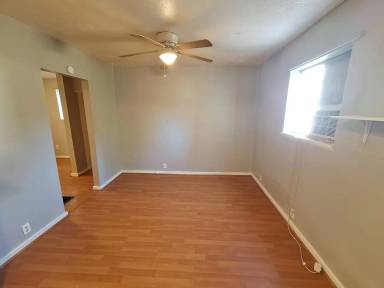 Main picture of 805 Oak St