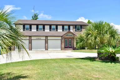 Main picture of 1000 Plantation Dr