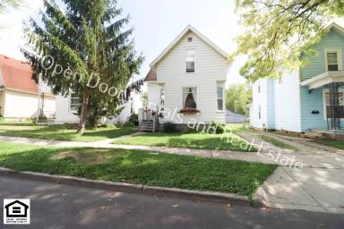 Main picture of 927 Nuttman Ave