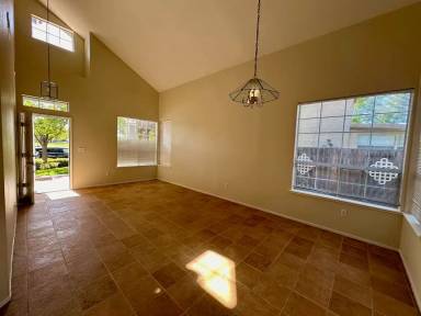 Main picture of 1527 Promenade Cir