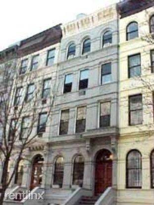 Main picture of 1588 1st Ave