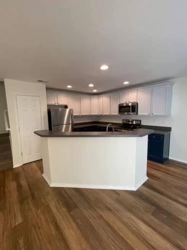 Main picture of 37 Sunbriar Ln