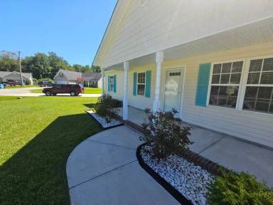 Main picture of 134 Woodbury Farm Dr