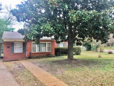 Main picture of 415 Capitol Parkway Ct