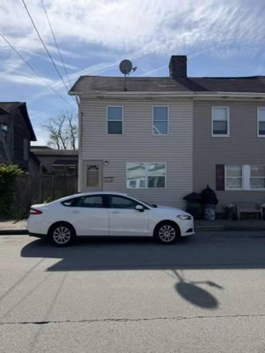 Main picture of 513 S 2nd Ave