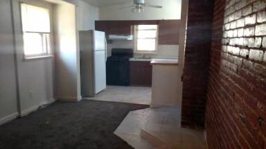 Main picture of 111 W 13th St