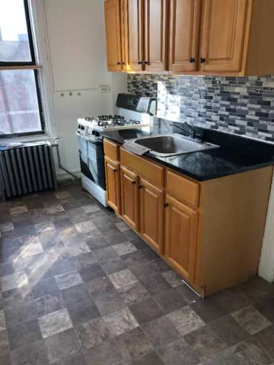 Main picture of 1351 Virginia Ave