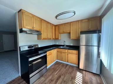 Main picture of 340-51 Glen Eyrie Ave
