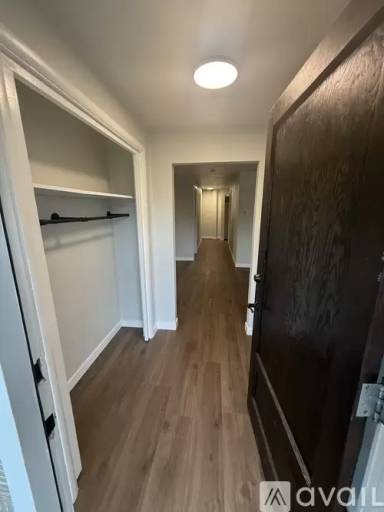 Main picture of 741 W Burkitt St