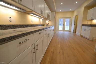 Main picture of 18 Bothwell Rd