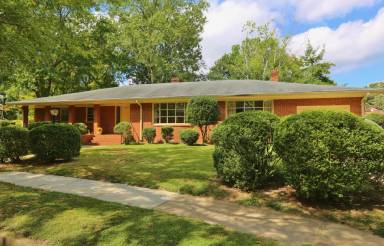 Main picture of 7635 Vicksburg Ct