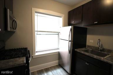 Main picture of 4822 W Montrose St and 4401-13 N La Crosse Ave Apartments