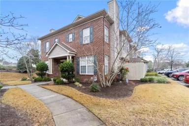 Main picture of 1133 Farrcroft Way