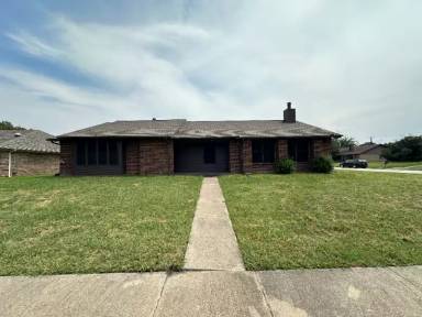 Main picture of 317 Shea St