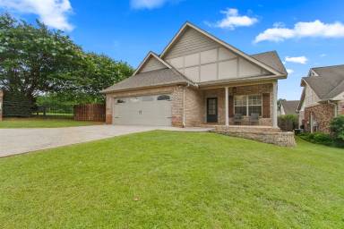 Main picture of 6337 Bryant Cir