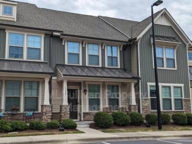 Main picture of 1228 Metropolitan Dr