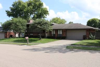 Main picture of 734 Tamarak Ave