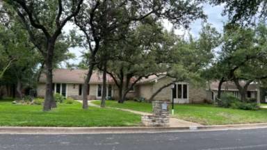 Main picture of 9403 Spring Hollow Dr