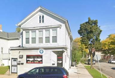 Main picture of 1000 W North Ave