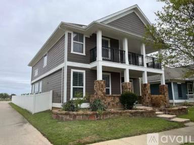 Main picture of 9891 Cedarcrest Dr