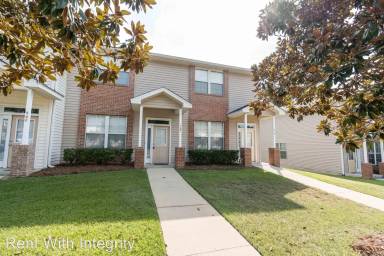 Main picture of Camellia Gardens Condominiums